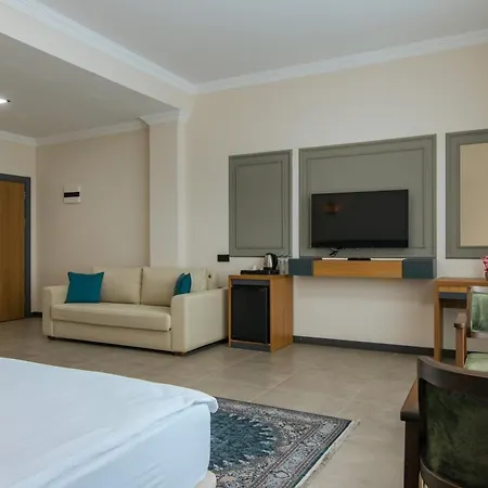 Fevzi Hoca ホテル *