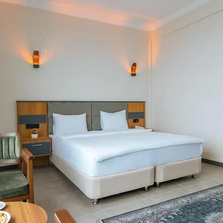 Fevzi Hoca * トラブゾン